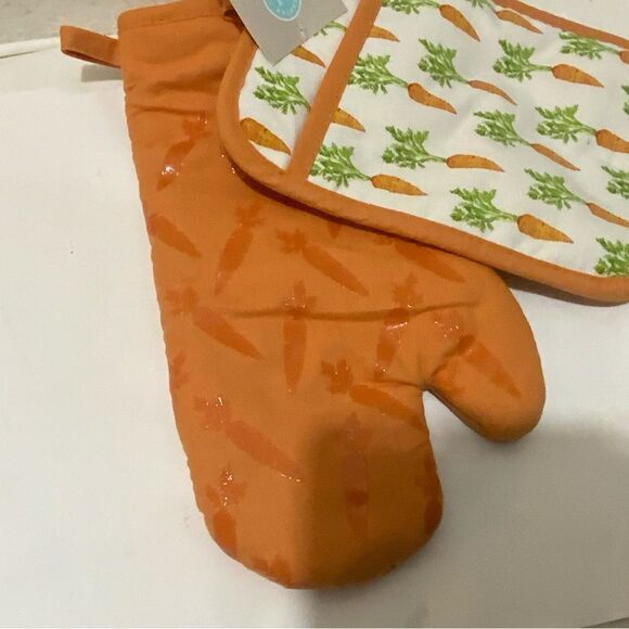 MARTHA STEWART 2 PACK OVEN MITT POTHOLDER CARROTS ORANGE 100% COTTON NWT A12 - Picture 3 of 4